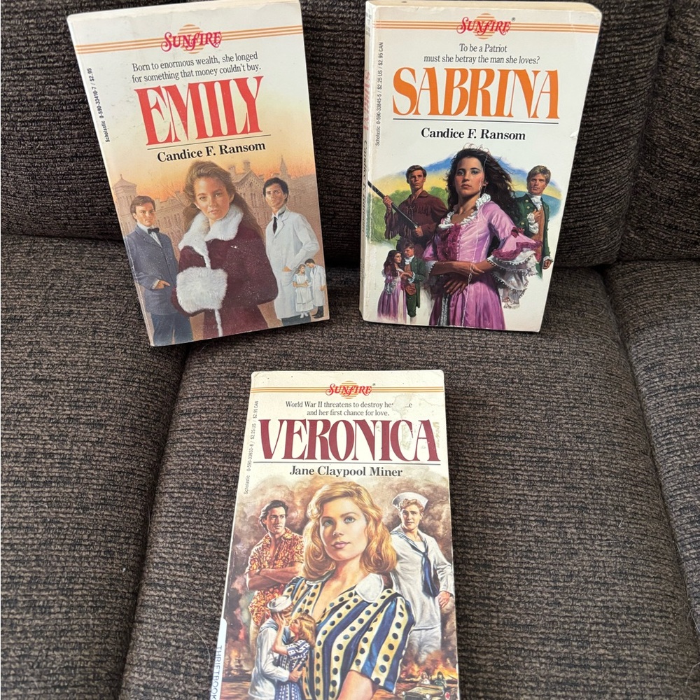 Vintage Sunfire Romace books